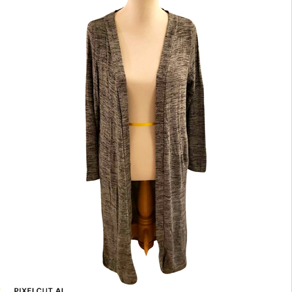 FREE SHIPPING OVER $30! NWT